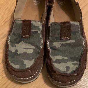 Ariat camo women’s